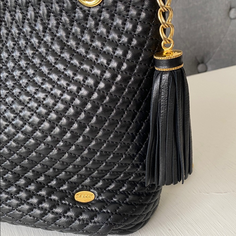 Bally Black Quilted Leather Shoulder Bag with Gold Chain - Picture 15 of 16